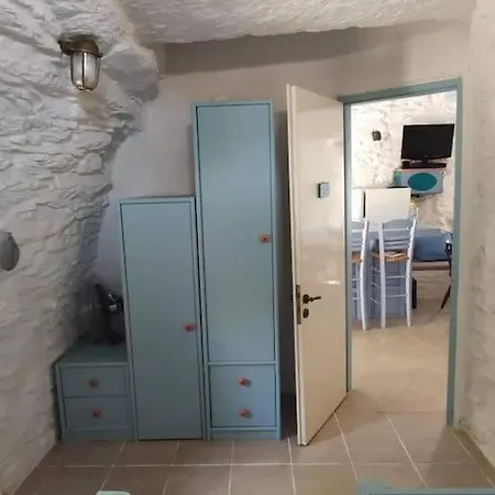 Owl's Nest/the Blue * Odziász